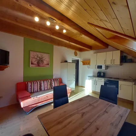 Urlaub Am Bauernhof Gaenser * Sankt Peter am Kammersberg